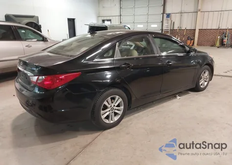 2013 Hyundai Sonata Gls z USA, uszkodzony, nr VIN 5NPEB4AC0DH560366